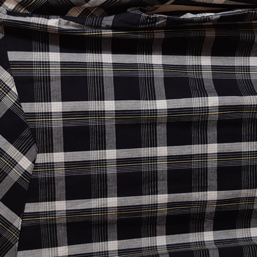 Shirt - Picture 6 of 6